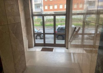 Interno palazzo - Appartamento corso Toscana, 85, Torino - foto 22