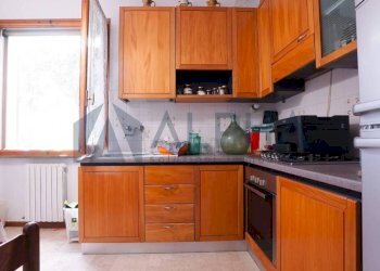 Cucina - Appartamento via Bengasi, Forlì - foto 35