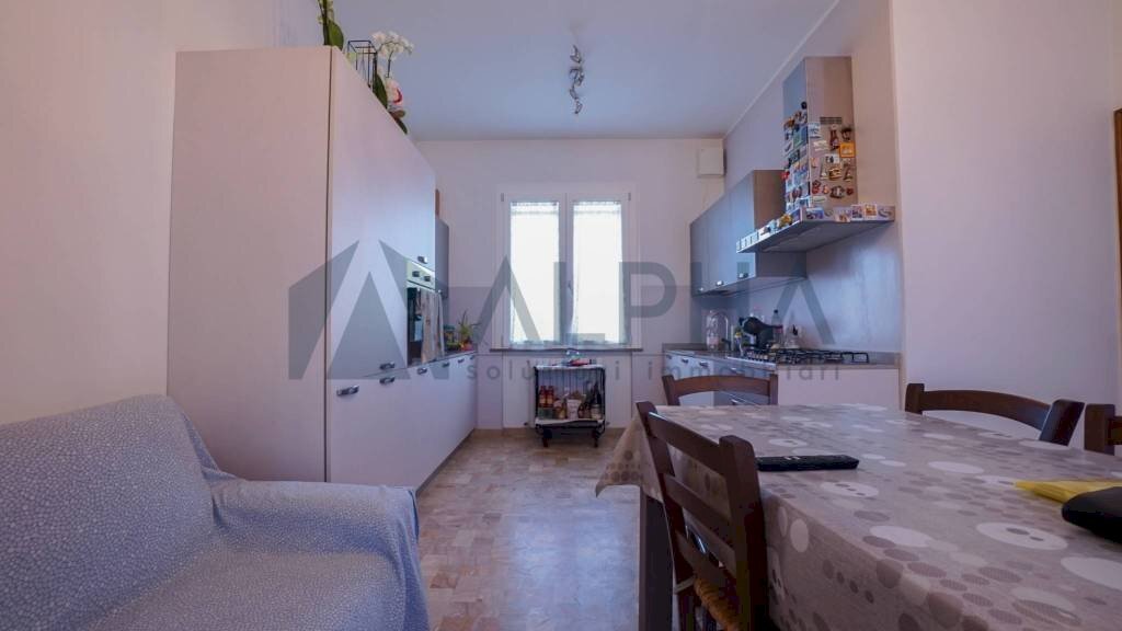 Salone - Quadrilocale via Bengasi, Forlì - foto 3