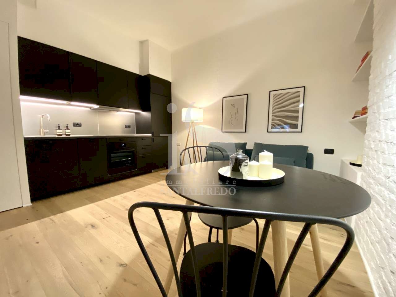 CUCINA - Monolocale VIA UGO BASSI, 30, Milano (zona Isola) - foto 1