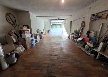 Box via Acceglio, 16, frazione Confreria, Cuneo - foto 4