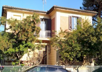 Trilocale Via del Triumvirato, 48, Bologna (zona Borgo Panigale) - foto 1