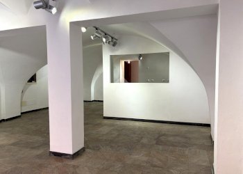 Shop Locale commerciale Via Boragine, Loano - photo 5