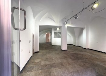 Shop Locale commerciale Via Boragine, Loano - photo 9