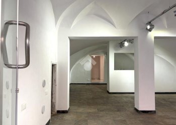 Shop Locale commerciale Via Boragine, Loano - photo 11