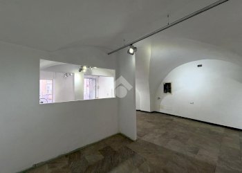 Shop Locale commerciale Via Boragine, Loano - photo 13