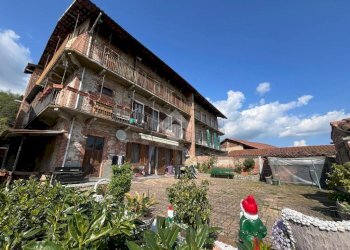 Quadrilocale Via carlo botta, Castellamonte - foto 1