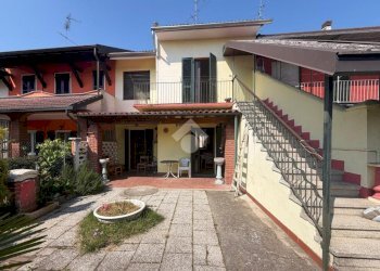 Semi-detached house Corso Amedeo D'Aosta, Robbio - photo 1