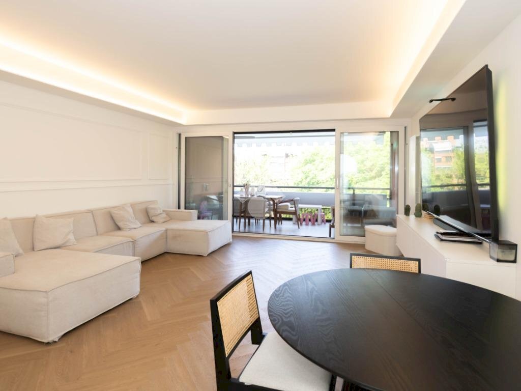 Trilocale via dei longobardi, frazione Milano 3, Basiglio - foto 1