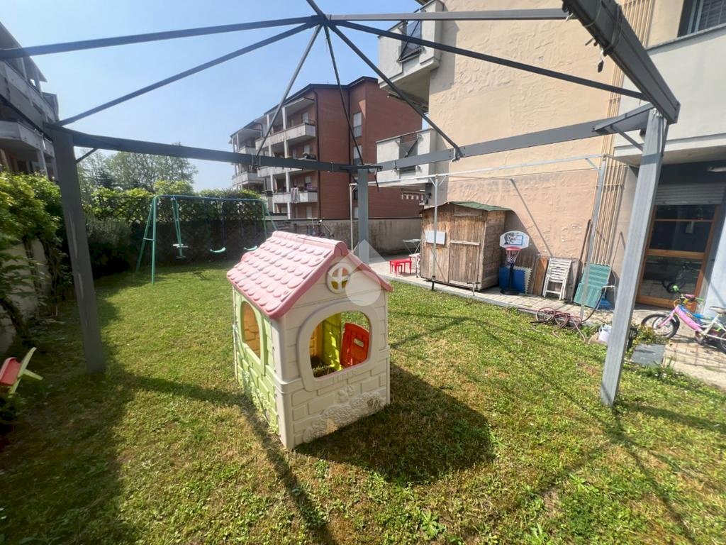 Three-room apartment Via della Pazienza, Abbiategrasso - photo 1