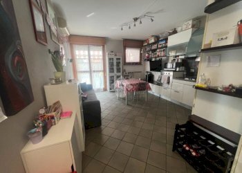 Three-room apartment Via della Pazienza, Abbiategrasso - photo 8