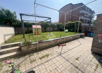 Three-room apartment Via della Pazienza, Abbiategrasso - photo 14