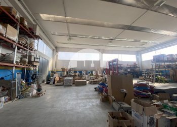 Capannone Farigliano - foto 2