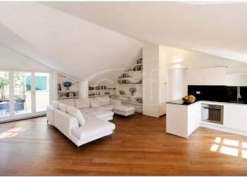 Foto 2 - Three-room apartment Via Bigli
 
2, Milano - photo 2