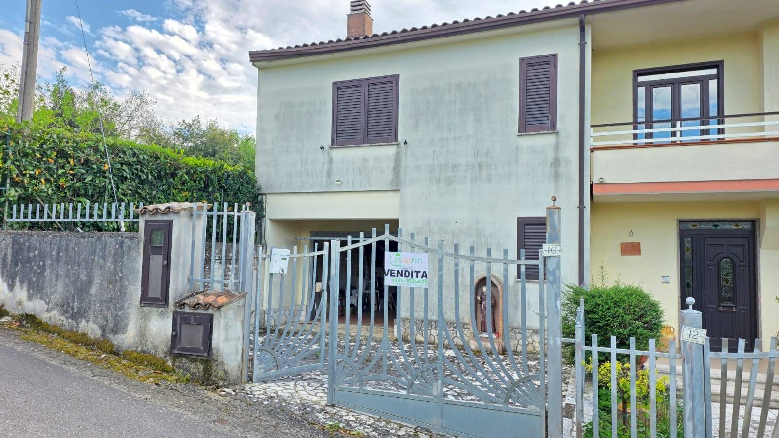 Foto 2 - Villa a Schiera via vigna
 
10, Montefalcione - foto 2