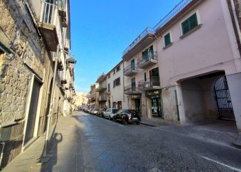 Foto 1 - Locale Commerciale Pomigliano d'Arco - foto 1