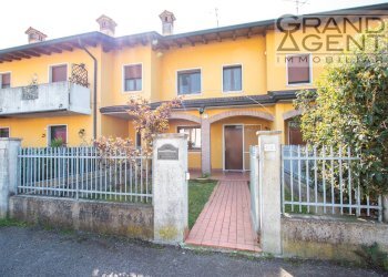 Foto 20 - Villa a Schiera Eugenio Montale
 
11, Mozzecane - foto 20