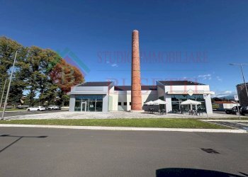 Foto 1 - Negozio via Roma
 
505, Ispra - foto 1