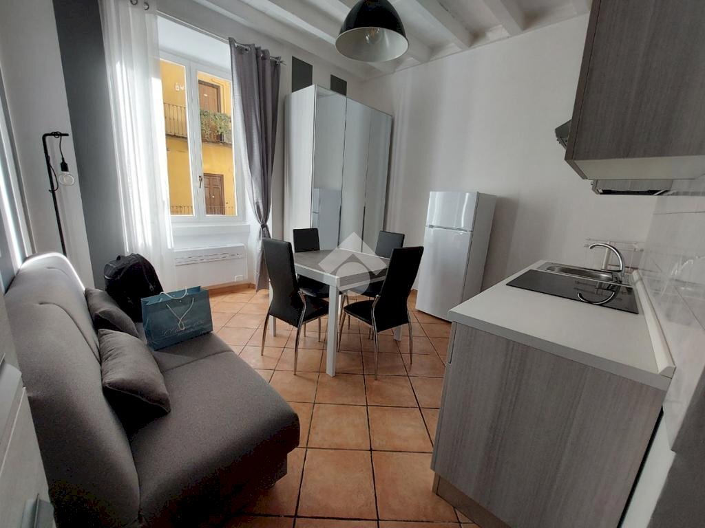 One-room apartment Via Amatore Sciesa, Milano - photo 1