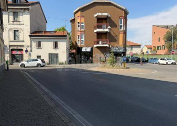 Foto 2 - Negozio via Col di Lana
 
1, Monza - foto 2