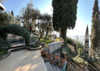 Giardino - Casa semi indipendente Torri del Benaco - foto 7