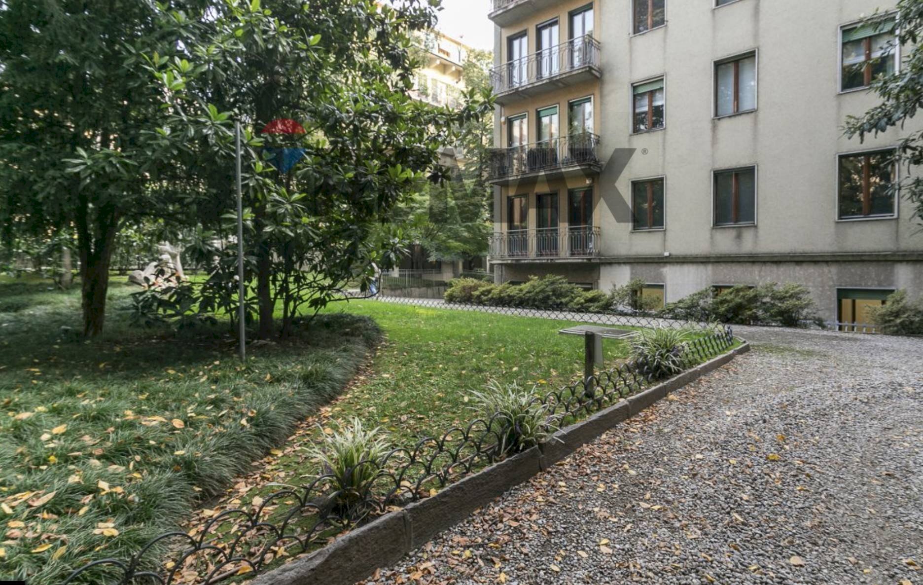 Edificio all\'aperto - Ufficio Via Cappuccio
 
14, Milano - foto 1