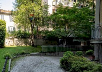 Giardino - Ufficio Via Cappuccio
 
14, Milano - foto 6
