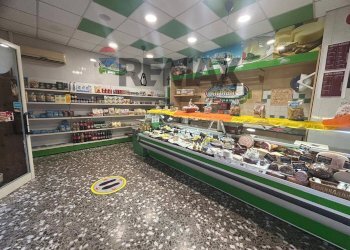 Dispensa di stoccaggio - Attività Commerciale Corso Alcide De Gasperi
 
407, Bari - foto 3