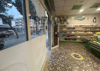 Dispensa di stoccaggio - Attività Commerciale Corso Alcide De Gasperi
 
407, Bari - foto 5