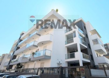 Edificio all\'aperto - Appartamento Via Francesco Petrarca
 
5, Bitritto - foto 1