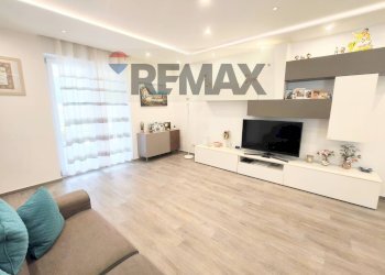 Soggiorno - Appartamento Via Francesco Petrarca
 
5, Bitritto - foto 7