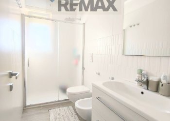 Bagno - Appartamento Via Francesco Petrarca
 
5, Bitritto - foto 16