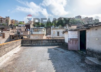 Terrazza - Independent house Via Gioachino Rossini
 
104, Lentini - photo 22