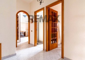 Hall / corridoio - Villa Via Re Martino
 
36, Nicolosi - foto 8