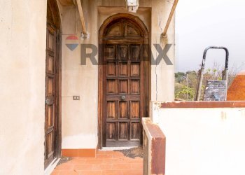 Edificio all\'aperto - Villa Via Re Martino
 
36, Nicolosi - foto 35