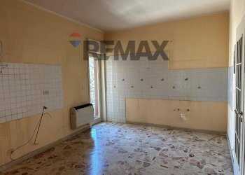 Stanza vuota - Appartamento Viale Odorico Da Pordenone
 
9, Catania - foto 13