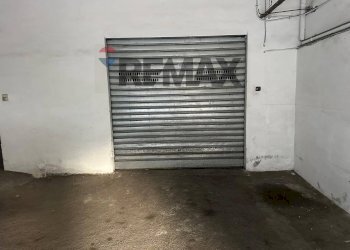 Parcheggio - Appartamento Viale Odorico Da Pordenone
 
9, Catania - foto 21