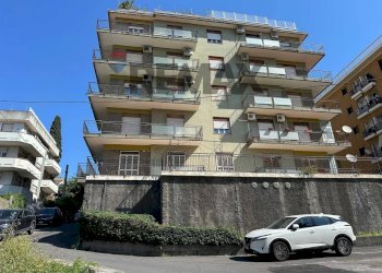 Edificio all\'aperto - Appartamento Viale Odorico Da Pordenone
 
9, Catania - foto 24