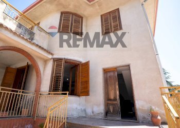 Casa all\'aperto - Villa Via Madonna della Libertà
 
20, Giarre - foto 1