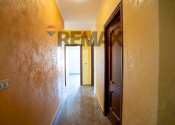 Hall / corridoio - Villa Via Madonna della Libertà
 
20, Giarre - foto 10