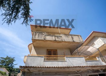 Edificio all\'aperto - Villa Via Madonna della Libertà
 
20, Giarre - foto 19