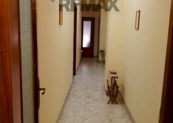 Hall / corridoio - Appartamento Via Quieta
 
33, Catania - foto 4