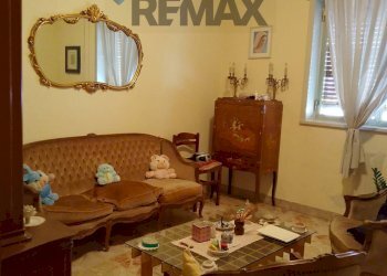 Soggiorno - Appartamento Via Quieta
 
33, Catania - foto 8