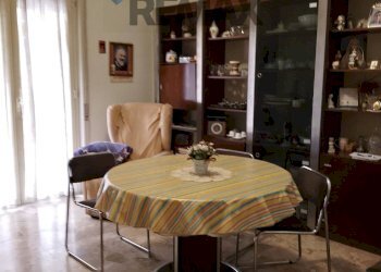 Sala da pranzo - Appartamento Via Quieta
 
33, Catania - foto 13