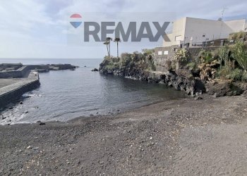 Vista dell\'acqua - Casa indipendente Via Canale Torto
 
150, Acireale - foto 30