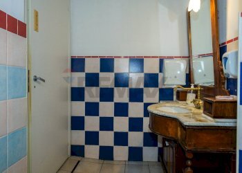 Bagno - Attività Commerciale Via Naxos
 
243/A, Giardini-Naxos - foto 10