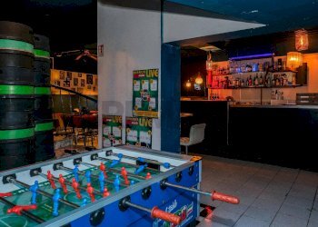 Soggiorno - Attività Commerciale Via Naxos
 
243/A, Giardini-Naxos - foto 13