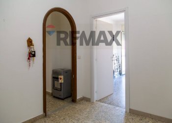 Hall / corridoio - Four-room apartment Via Plebiscito
 
580, Catania - photo 11