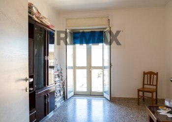 Soggiorno - Four-room apartment Via Plebiscito
 
580, Catania - photo 14