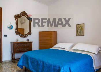 Camera / camera da letto - Four-room apartment Via Plebiscito
 
580, Catania - photo 34